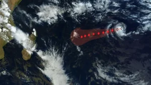 Saison cyclonique : la tempête tropicale Grant se trouve à 3 580 km à l'Est de La Réunion
