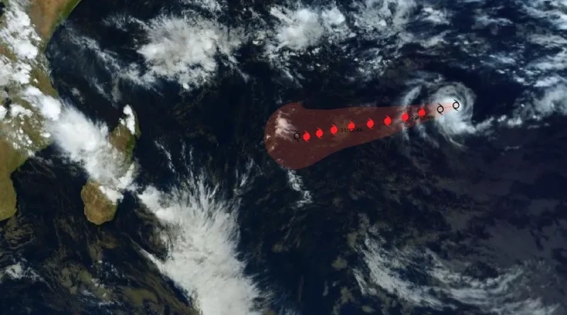 Saison cyclonique : la tempête tropicale Grant se trouve à 3 580 km à l'Est de La Réunion