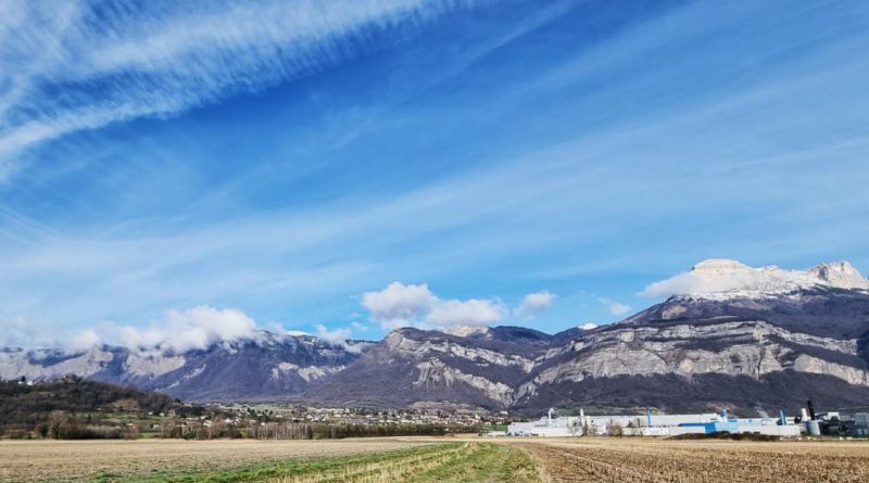 Soitec : parking sur une parcelle agricole, la mairie évoque travaux sans autorisation