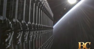 SpaceX atteint un jalon historique avec le 10,000e satellite Starlink SpaceX met en orbite son 10 000e satellite Starlink