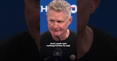 Steve Kerr et Draymond Green réagissent à leur échange tendu
