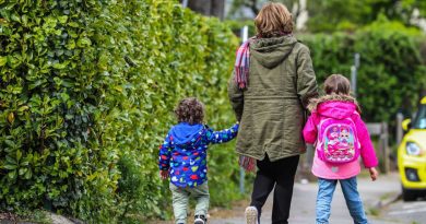« Témoignage : Sophie, maman solo, partage son quotidien et le regard de sa fille sur elle »