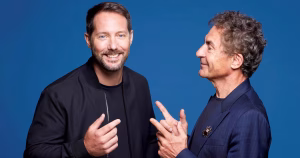 Thomas Pesquet et Étienne Klein discutent de l'individualisme sur scène