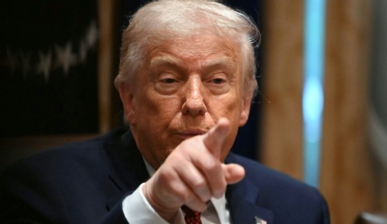 Trump étrille l'Europe "qui se délabre" à cause de l'immigration