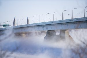 Un automobiliste blessé | Une collision force la fermeture du pont de la Concorde