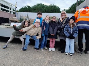 Un bus à deux étages et plein de robots : ces enfants imaginent ce que sera Saint-Brevin-les-Pins en 2050