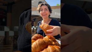 Un croissant chaud de Maison Kayser pour égayer votre matinée!