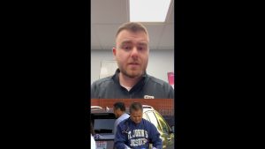 Un médecin de Toledo offre soins gratuits et nourriture à l'église