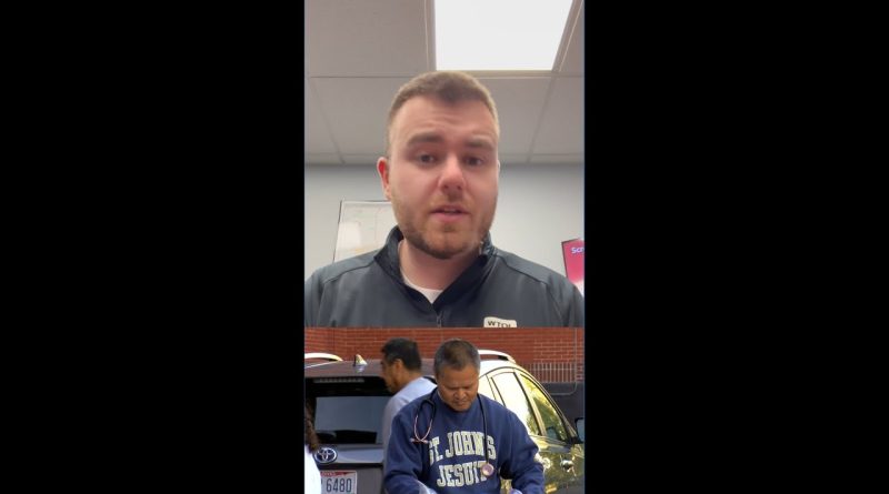 Un médecin de Toledo offre soins gratuits et nourriture à l'église