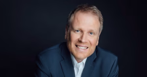 “Un plaisir et une fierté”, le patron de Polyvia, Pierre-Jean Leduc, est nommé président d’honneur du salon France Innovation Plasturgie 2026