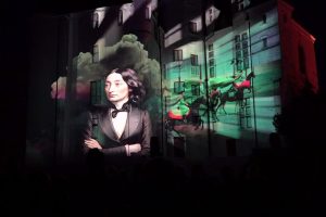 Un spectacle son et lumière raconte George Sand sur la façade du château Raoul, à Châteauroux