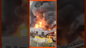 Urgent : Incendie d'un entrepôt à Villefranche-sur-Saône