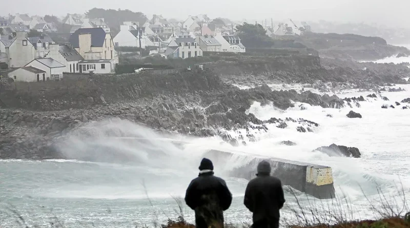 Vigilance vent en Bretagne : des rafales jusqu’à 127 km/h enregistrées ce jeudi