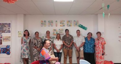 Visite de la commission de la santé et des solidarités au Fare Tama Hau