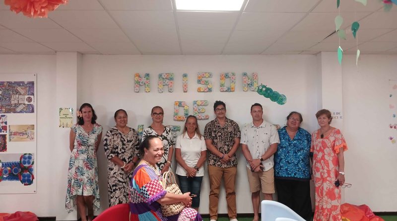 Visite de la commission de la santé et des solidarités au Fare Tama Hau