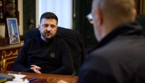 Volodymyr Zelensky annonce une mise à jour du plan de défense et renforce le financement des programmes de drones