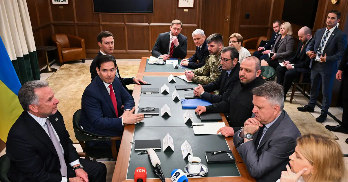 Négociations difficiles en Floride : l'Ukraine doit encore avancer selon les Américains.