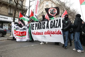 Festival antifa près de Lyon : la justice annule les interdictions de concerts édictées par la préfecture - L