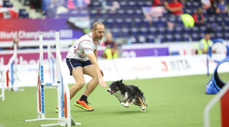 Yoann Bages, en agility avec sa chienne Plexie, coup de coeur sport 2025 - ICI