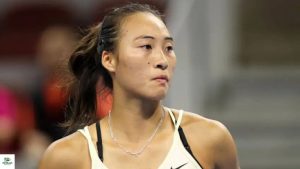 ZHENG QINWEN ÉBLOUIT DANS UN PHOTOSHOOT POUR VOGUE CHINE