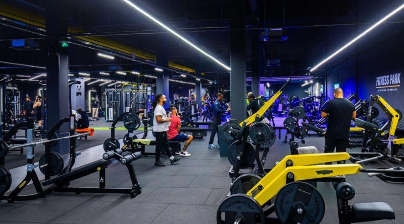 Fitness Park ouvrira une salle de sport de 1 150 m² à Alençon en 2026.