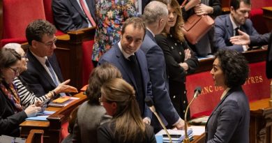 Budget : Sébastien Lecornu propose une loi spéciale si le conclave députés-sénateurs échoue
