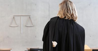 Landes : un homme de 40 ans placé en détention pour avoir agressé son père adoptif avec un couteau