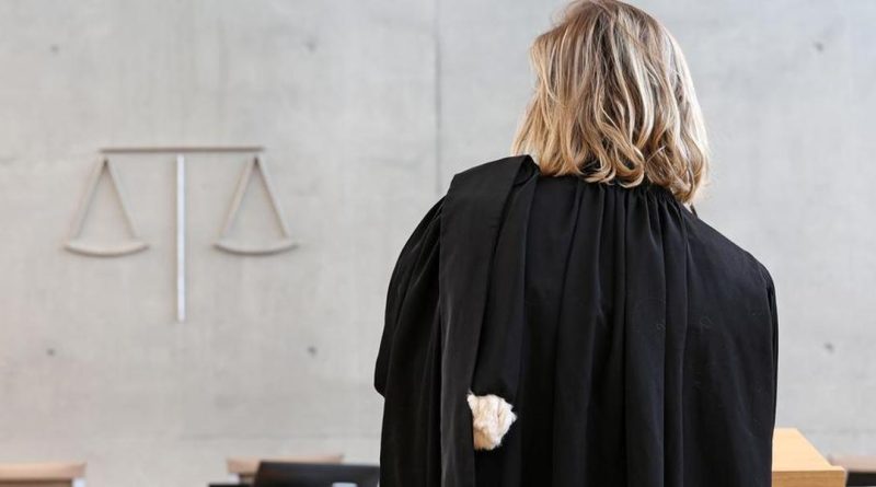 Landes : un homme de 40 ans placé en détention pour avoir agressé son père adoptif avec un couteau