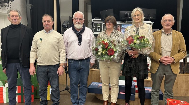 La commune d’Ault honore trois de ses agents avec les médailles du travail