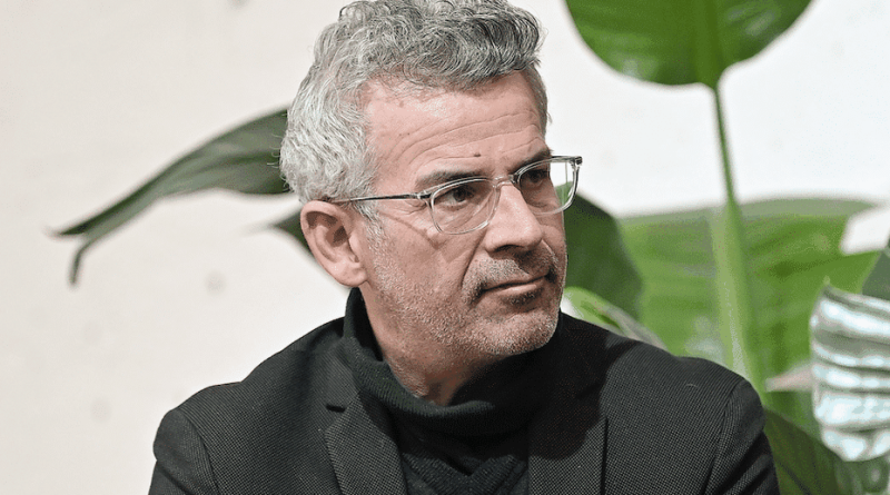 Municipales 2026 : Emmanuel Denis se présente pour sa réélection à la mairie de Tours