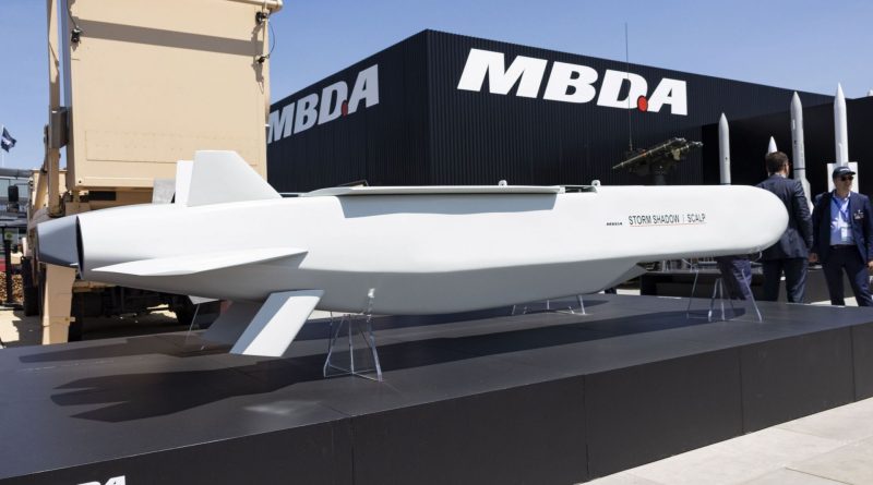 Guerre en Ukraine : l'Ukraine attaque une raffinerie avec un missile Storm Shadow britannique