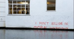 Changements climatiques en Amérique latine : 30 ans de stratégie du doute et d'efforts