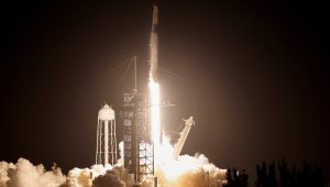 SpaceX conclut 2025 avec un tir impressionnant et réussi de sa fusée