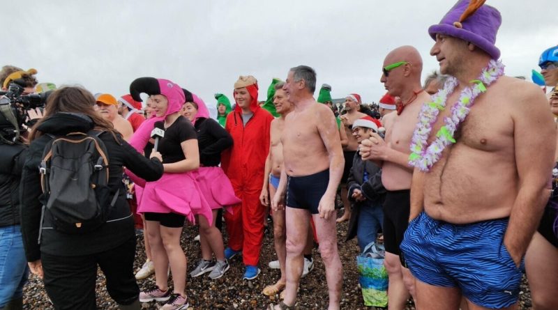 Histoire, sécurité, fête : Tout savoir sur le bain du 1er janvier à Mers-les-Bains