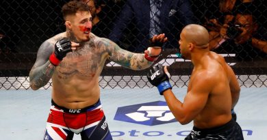 Tom Aspinall attaque Ciryl Gane après leur combat à l'UFC : « Je reviendrai bientôt »