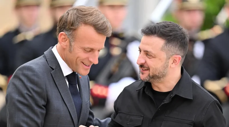 Zelensky s'entretient avec les dirigeants européens après sa rencontre avec Trump