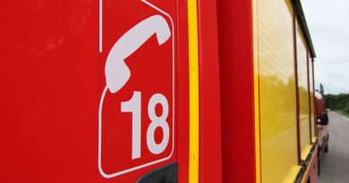 Incendie nocturne : deux maisons détruites après la propagation du feu à une habitation voisine