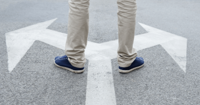 Ingénieur : quelle voie d'accès choisir entre prépa, école post-bac, BUT ou fac ?