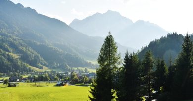 Auvergne-Rhône-Alpes, Lyon, Annecy, Alps, volcano, lake, mountain, ski, village