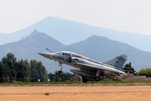 Service national : la base aérienne 115 d'Orange organise une journée portes ouvertes pour les volontaires
