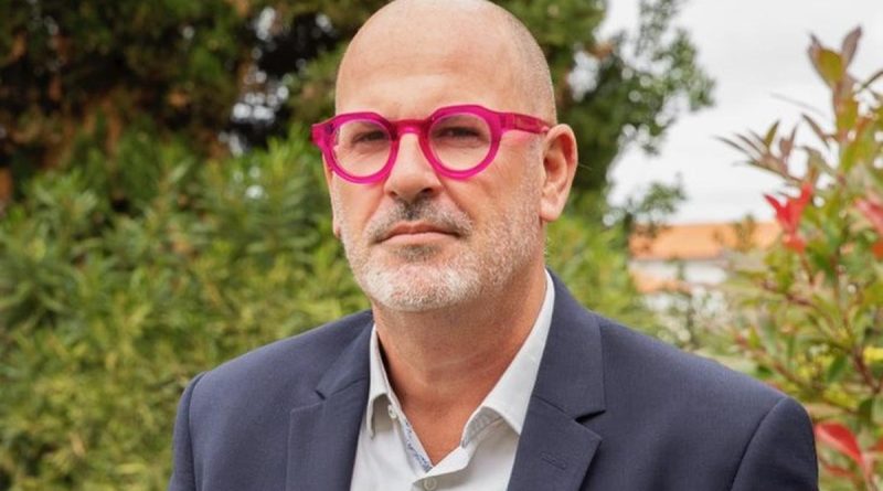 Élections municipales à Royan : l’agent immobilier Michael Malvé retire sa candidature