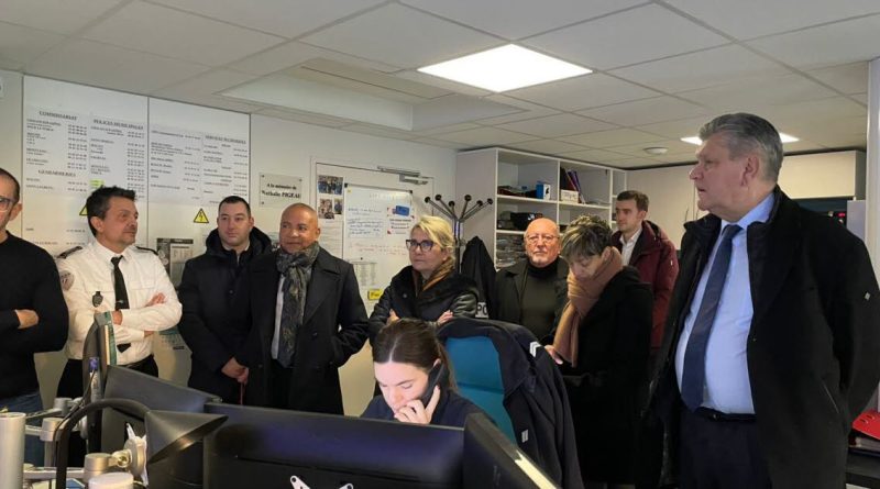 Mâconnais : Tournée des élus et de la préfecture des services sur le pont le soir du réveillon