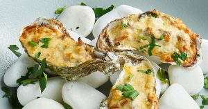 Oubliez la boisson énergisante, découvrez les huîtres gratinées au café !