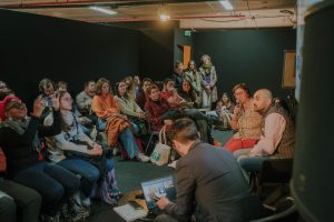 Restitution des États Généraux de la Lecture pour la Jeunesse : 30 000 voix pour l'avenir - Bluenove