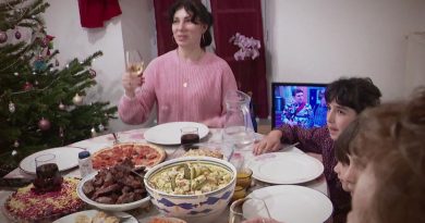 Noël : une famille ukrainienne célèbre son troisième réveillon en France