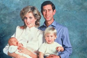 Prince Harry : le parfum qui évoque sa mère Lady Diana, décrit comme un « bijou de peau »