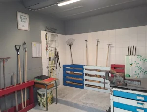 Info Tours | Plus de 60 outils de jardinage à emprunter au même endroit : une outillothèque ouvre à Ballan-Miré