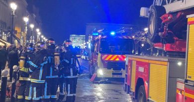 Un incendie ravage une brasserie emblématique au centre de Bordeaux