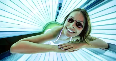 Le bronzage en intérieur triple le risque de mélanome et provoque des mutations génétiques étendues.
