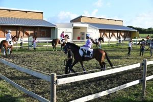 →→ Les courses hippiques ont repris à Anse Bertrand